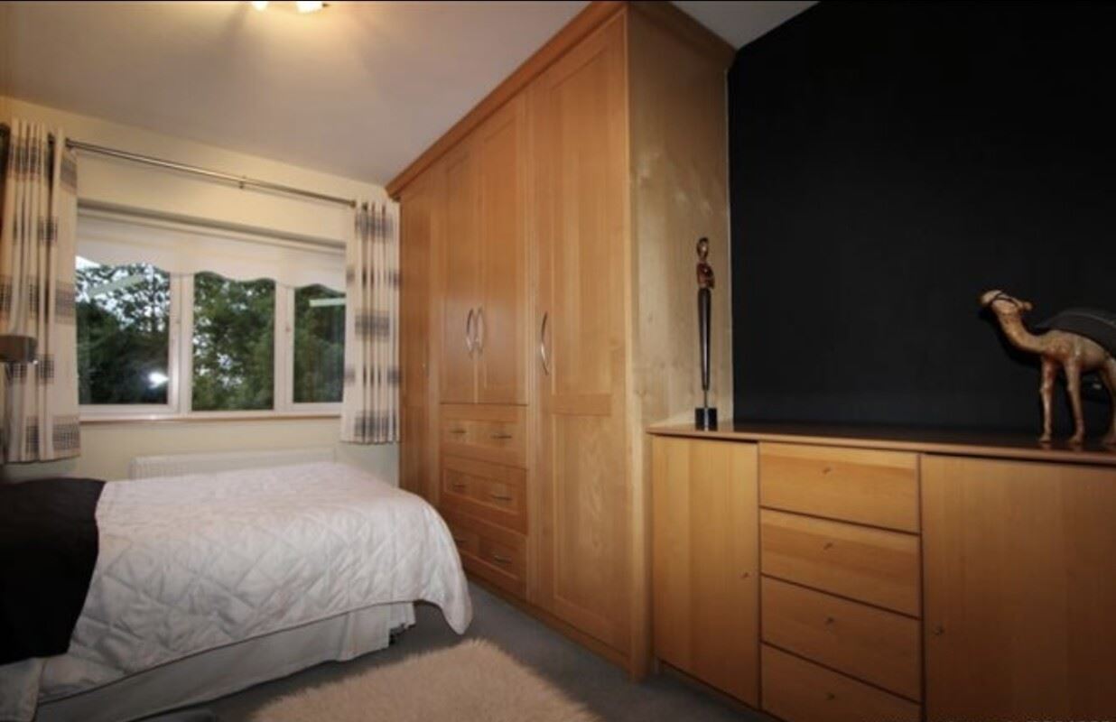 Large room with en-suite, Ratoath, Co. Meath