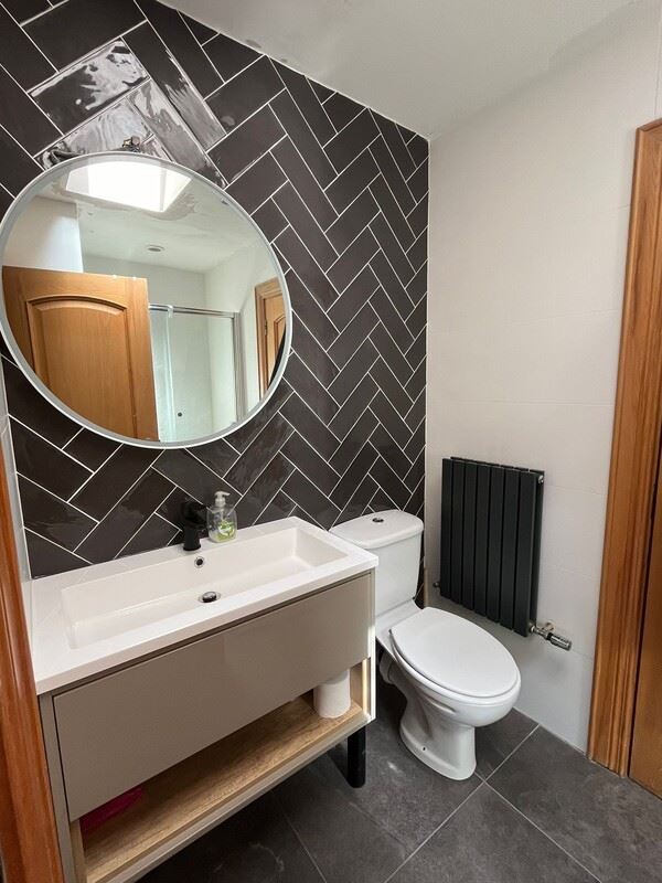 Large room with en-suite, Ratoath, Co. Meath