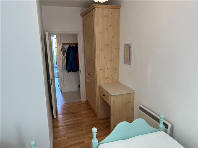 Ref 1186 - Apartment 3, Cable Station, Waterville, Kerry