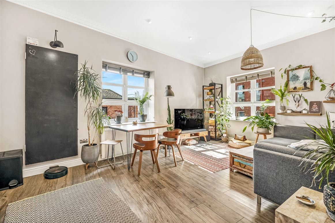 Apt 6 Sarsfield House, Sarsfield Quay, Stoneybatter, Dublin 7