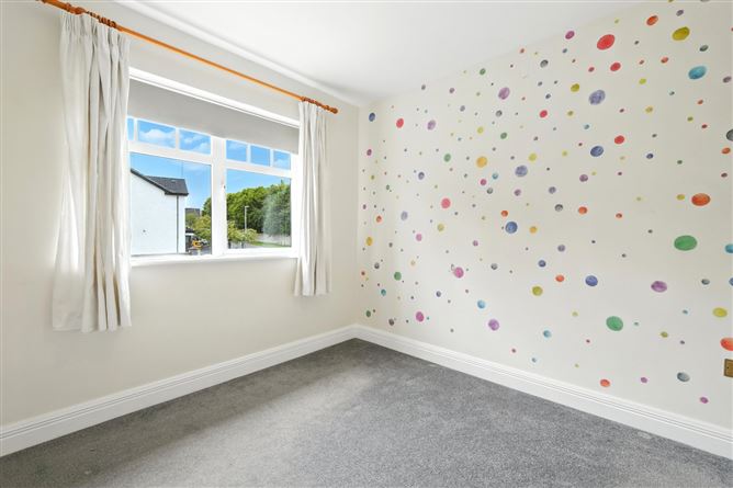 6 Riverside Grove, Ballina, Co. Mayo
