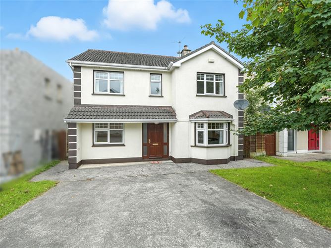 6 Riverside Grove, Ballina, Co. Mayo