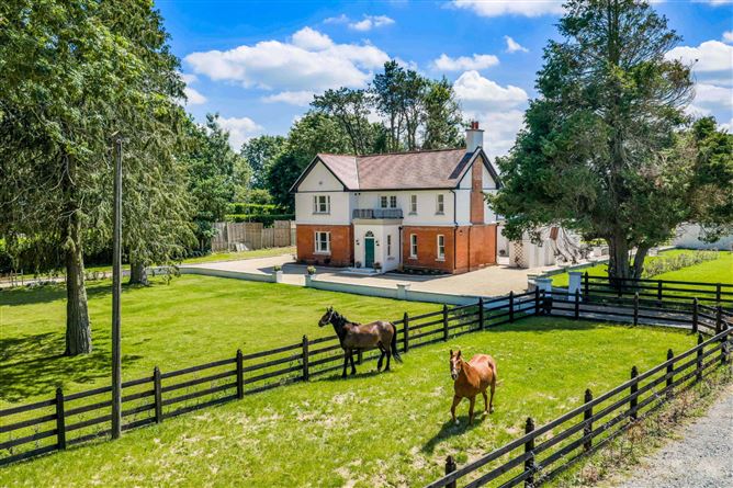 Cherryfield Lodge, Ballysax, Curragh, County Kildare