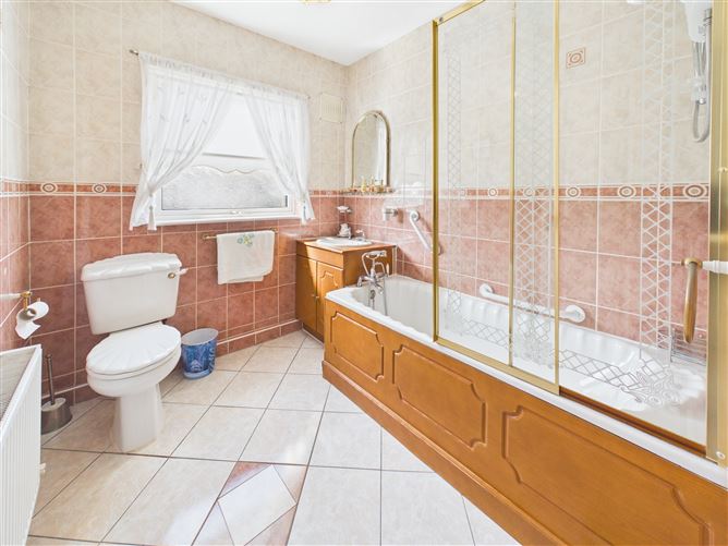 Photo 15 of 29 — 62 Newbrook Avenue, Donaghmede, Dublin 13