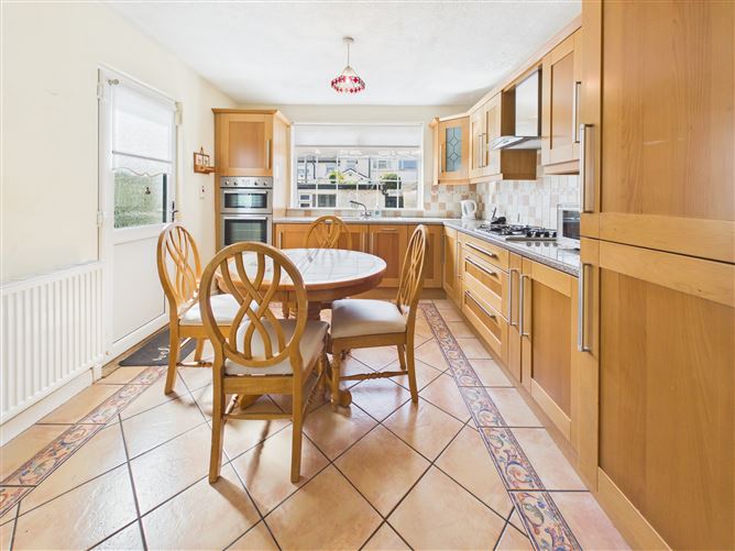 Photo 10 of 29 — 62 Newbrook Avenue, Donaghmede, Dublin 13
