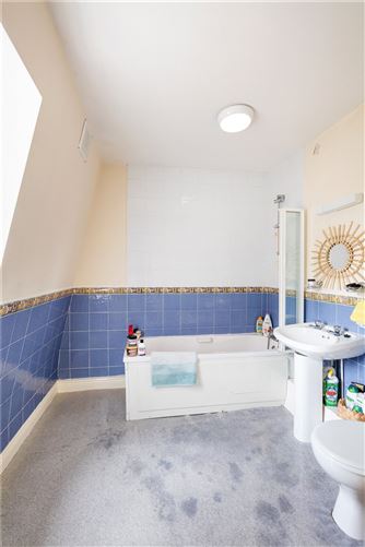 16 Botanic Square, Glasnevin, Dublin 9