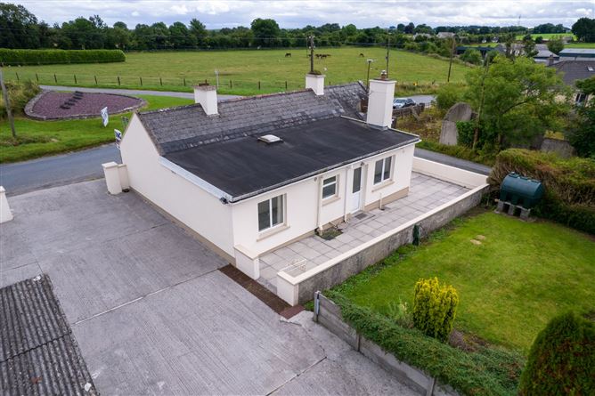 Aghamore, Croghan, Rhode, Co. Offaly