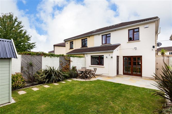 32 Maple Drive, Castleknock, Dublin 15