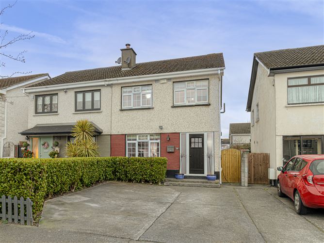 29 Kiltipper Close, Aylesbury,   Dublin 24