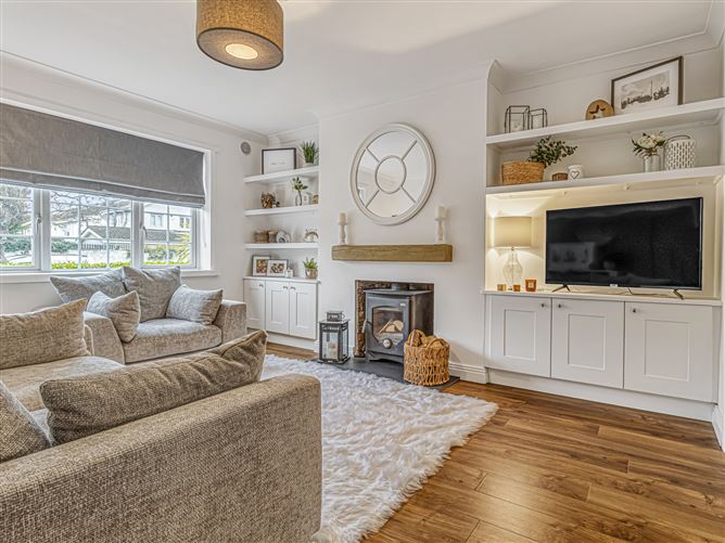 29 Kiltipper Close, Aylesbury,   Dublin 24