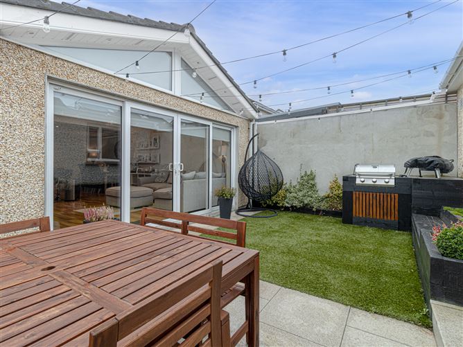 29 Kiltipper Close, Aylesbury,   Dublin 24