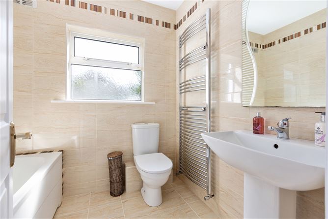 33 Sandyford Hall Green, Sandyford, Dublin 18