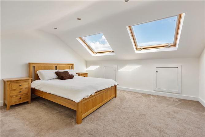 33 Sandyford Hall Green, Sandyford, Dublin 18