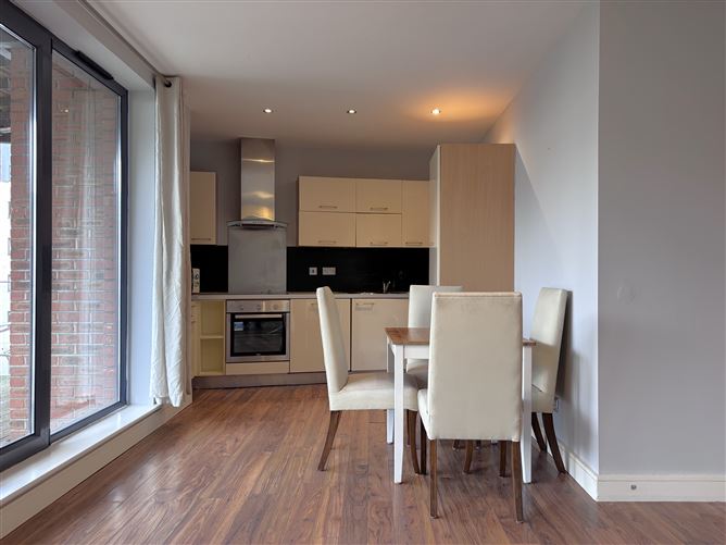 100 Burnell Square, Northern Cross, Dublin 17