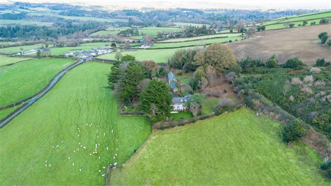 Ballinagee Farmhouse & Cottage, Enniskerry, Co. Wicklow