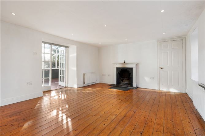 Ballinagee Farmhouse & Cottage, Enniskerry, Co. Wicklow