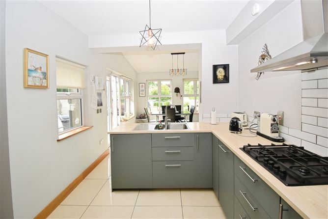 6 The Crescent, Beaumount, Blackrock, Cork