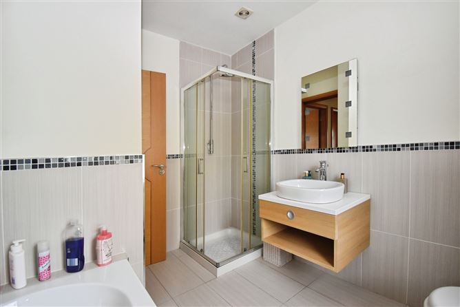 6 The Crescent, Beaumount, Blackrock, Cork