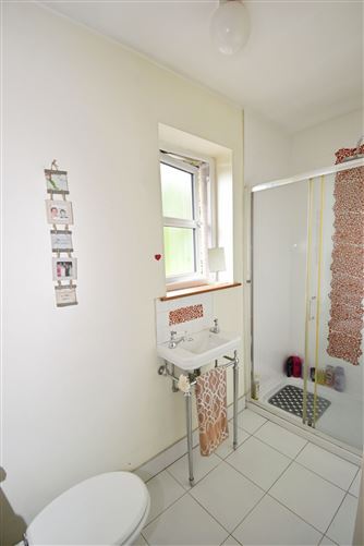 6 The Crescent, Beaumount, Blackrock, Cork