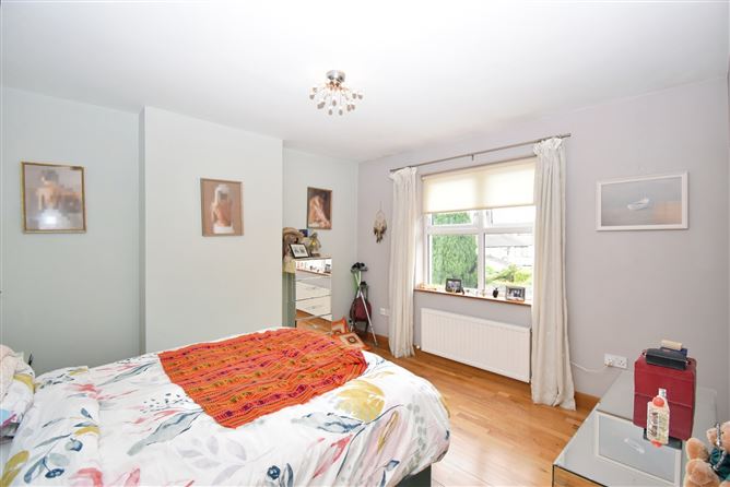 6 The Crescent, Beaumount, Blackrock, Cork