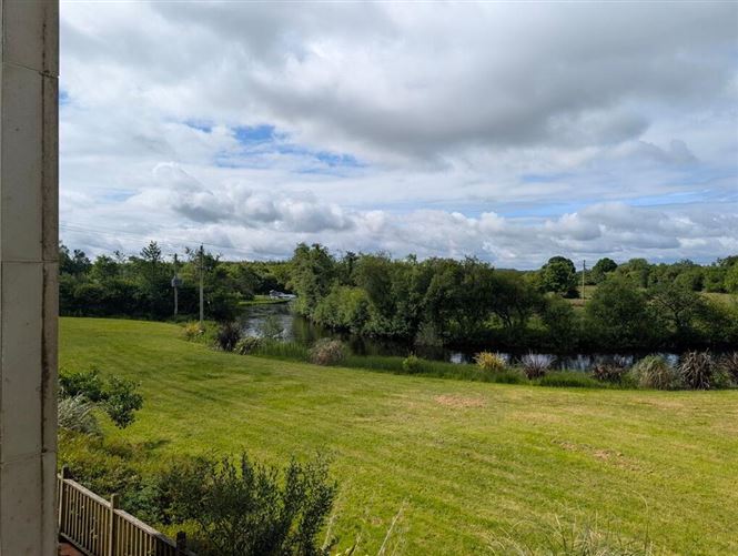 Apt. 6 The Elms, Woodford Meadows, Ballyconnell, Cavan