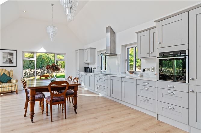 Tudor Lodge, Leemount, Carrigrohane, Cork