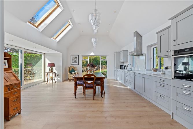 Tudor Lodge, Leemount, Carrigrohane, Cork