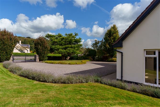 Tudor Lodge, Leemount, Carrigrohane, Cork