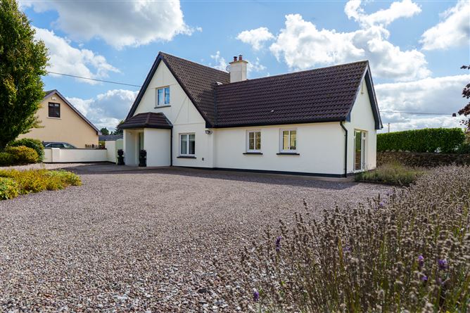Tudor Lodge, Leemount, Carrigrohane, Cork