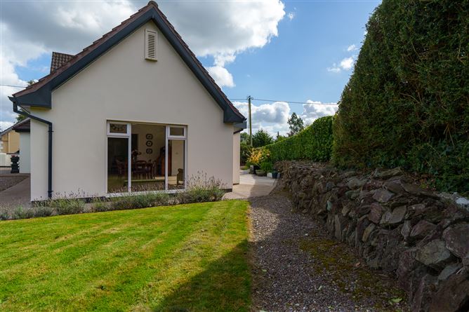 Tudor Lodge, Leemount, Carrigrohane, Cork