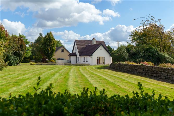Tudor Lodge, Leemount, Carrigrohane, Cork