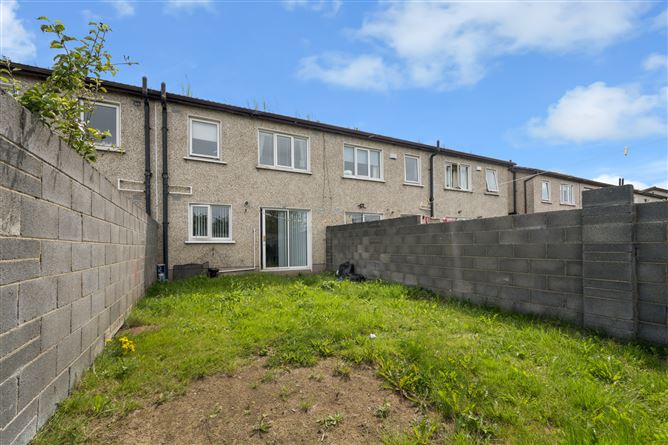 30 Castlegrange Drive, Clondalkin, Dublin 22