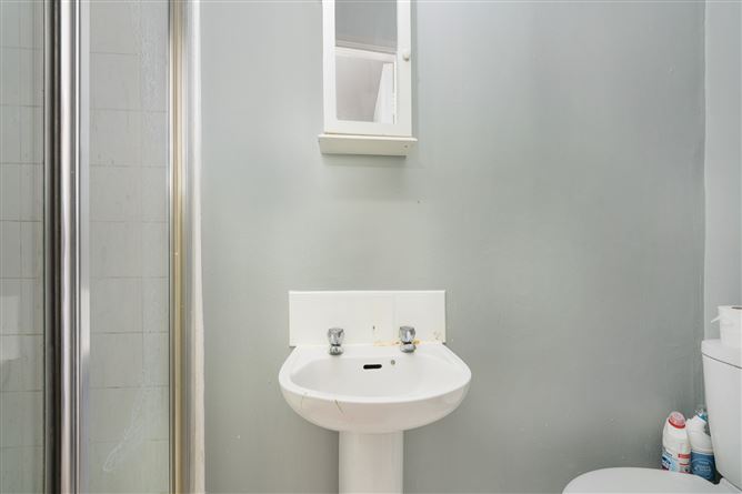 30 Castlegrange Drive, Clondalkin, Dublin 22