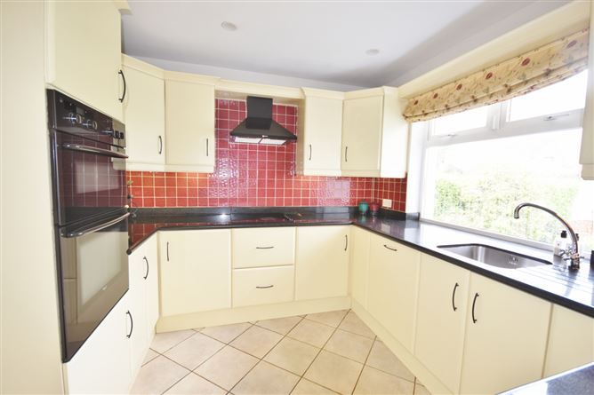 Leeside, Oakpark Road,, Tralee, Kerry