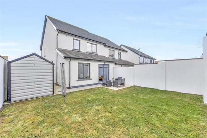 5 Rathmore Green, Lusk, Dublin