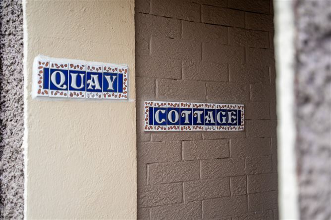 Quay Cottage, The Quay, Ballina, Co. Mayo