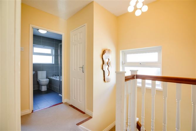32 Brookvale Downs, Rathfarnham, Dublin 14