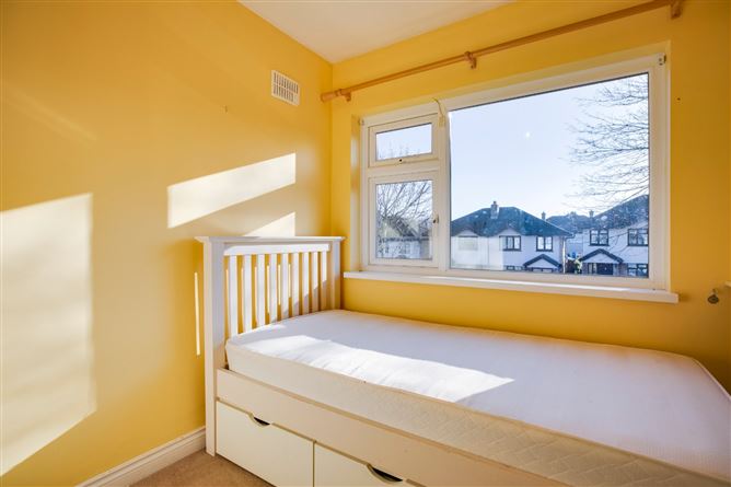 32 Brookvale Downs, Rathfarnham, Dublin 14