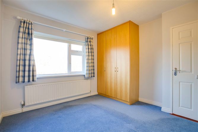 32 Brookvale Downs, Rathfarnham, Dublin 14