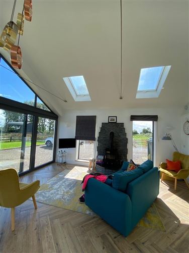 Main image for Newly renovated cottage ,Portumna 