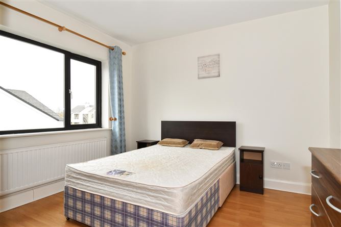 43 Abhainn na Ri, Oranmore, Co. Galway