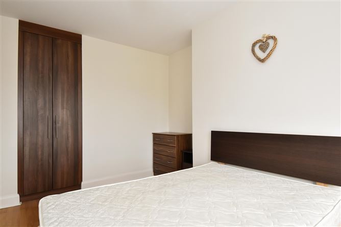 43 Abhainn na Ri, Oranmore, Co. Galway