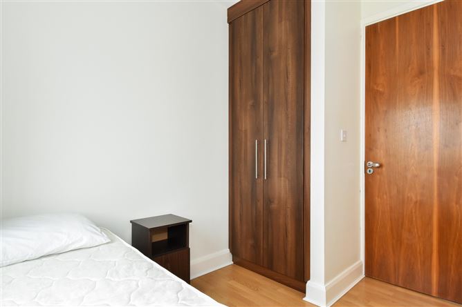 43 Abhainn na Ri, Oranmore, Co. Galway