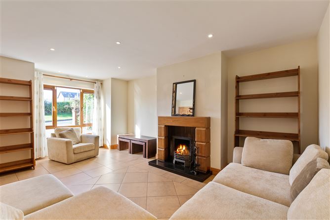 82 Rossmore Avenue, Newtownmountkennedy, Wicklow