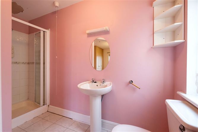 35 Cartrun Breac, Lisbrack, Longford