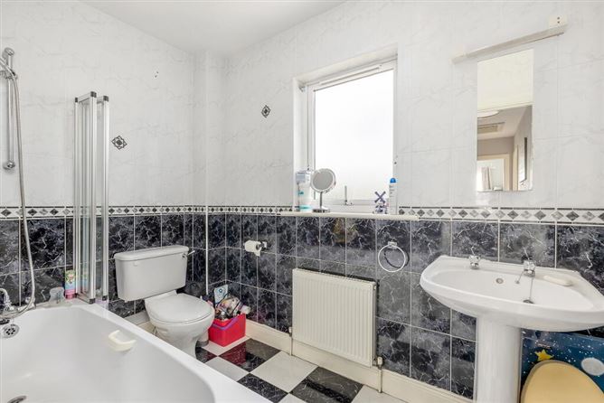 43 Hansted Way, Lucan, Dublin