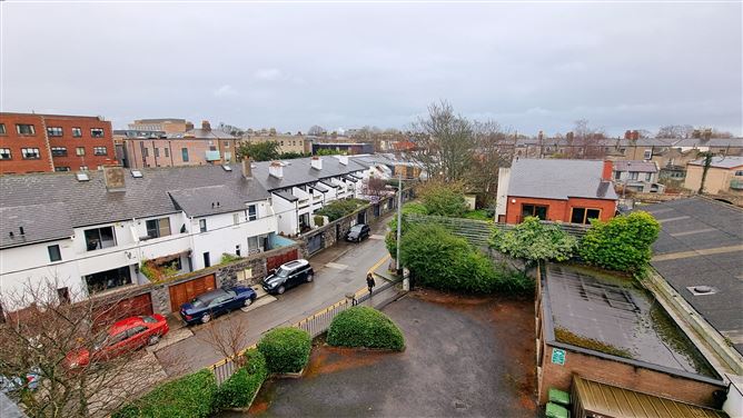 Photo 11 of 14 — Apartment 19, 2 Waterloo Road, Ballsbridge, Dublin 4