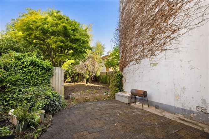 2 Sydenham Villas, Putland Road, Bray, Co. Wicklow