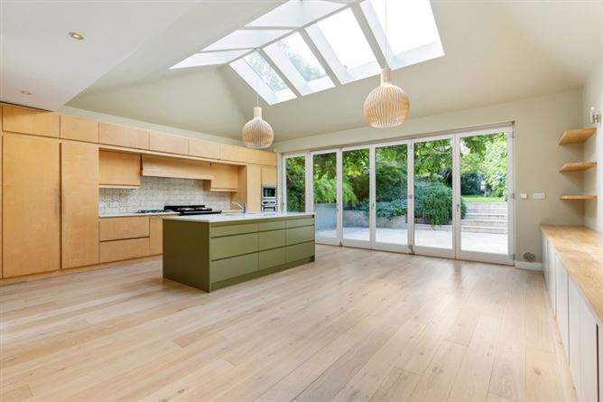 13 Spencer Villas, Adelaide Road, Glenageary, Co. Dublin