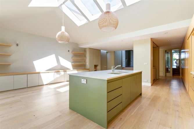 13 Spencer Villas, Adelaide Road, Glenageary, Co. Dublin